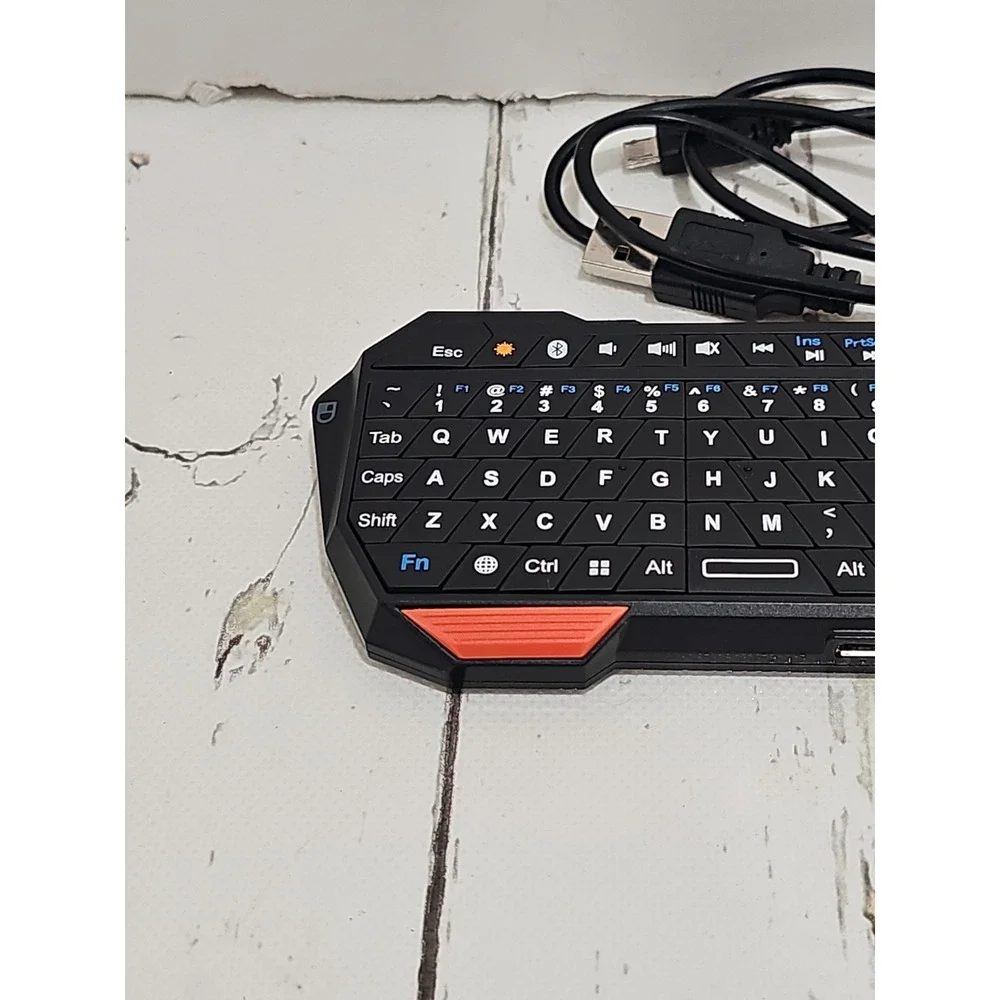 Fosmon 23022KB Mini Portable Lightweight Wireless QWERTY Keyboard -...